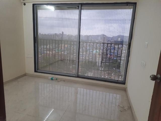 2 BHK Apartment in Vashi for rent Navi Mumbai. The reference number is 20577103
