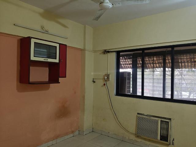 2 BHK Apartment in Vashi for rent Navi Mumbai. The reference number is 20076995