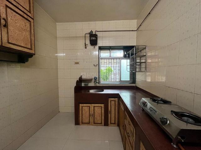 2 BHK Apartment in Vashi for rent Navi Mumbai. The reference number is 21149891