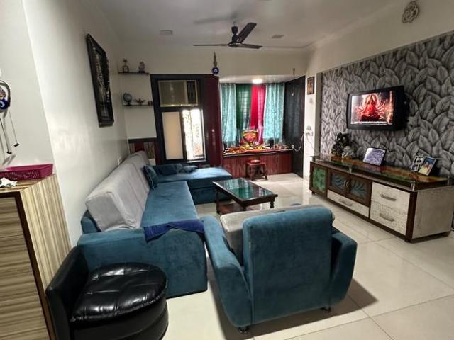 2 BHK Apartment in Vashi for resale Navi Mumbai. The reference number is 19949367