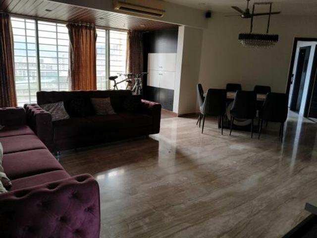 2 BHK Apartment in Vashi for resale Navi Mumbai. The reference number is 20102307