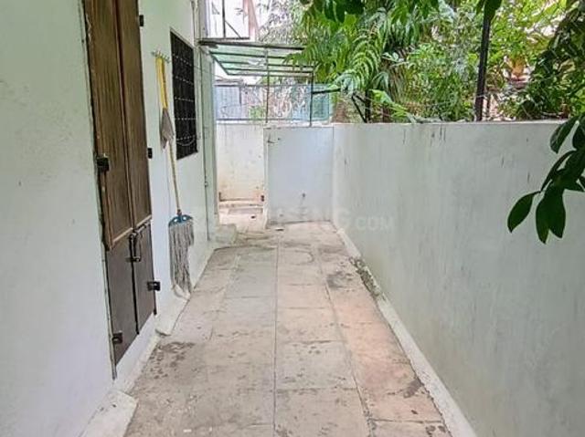 2 BHK Apartment in Vasna for rent Ahmedabad. The reference number is 20014168