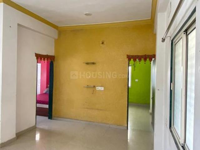 2 BHK Apartment in Vasna for rent Ahmedabad. The reference number is 21108808