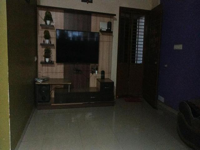 2 BHK Apartment in Vasna for rent Ahmedabad. The reference number is 21157583