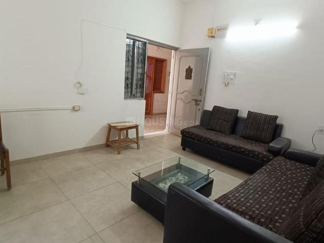 2 BHK Apartment in Vasna for rent Vadodara. The reference number is 20492495