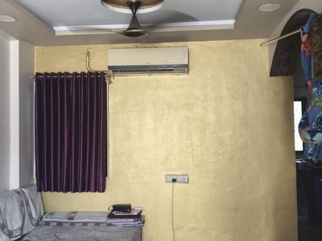 2 BHK Apartment in Vastral for rent Ahmedabad. The reference number is 19886075
