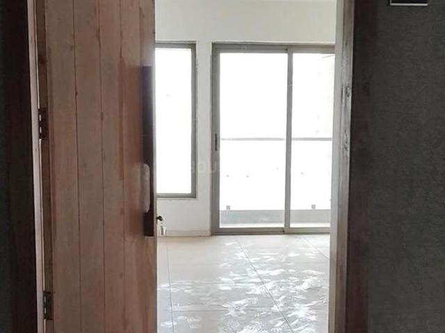 2 BHK Apartment in Vastral for rent Ahmedabad. The reference number is 21041849