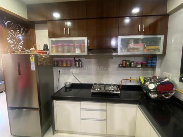 2 BHK Apartment in Vastrapur for rent Ahmedabad. The reference number is 14011384