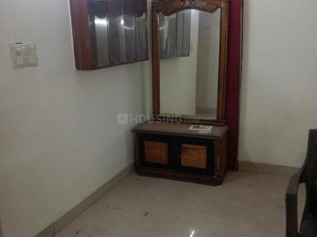 2 BHK Apartment in Vasundhara Enclave for rent New Delhi. The reference number is 21030038