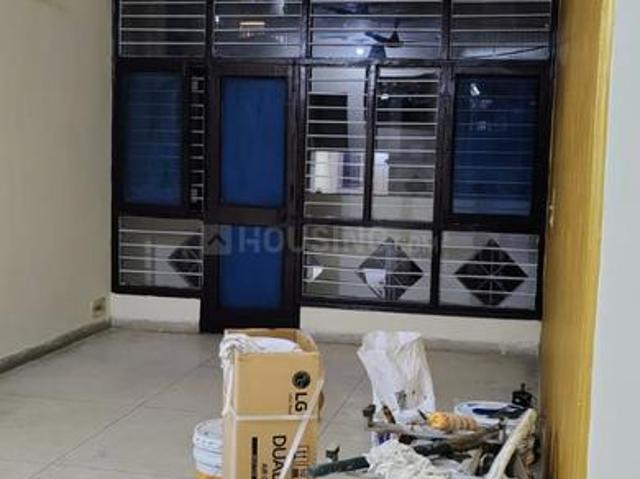 2 BHK Apartment in Vasundhara for rent Ghaziabad. The reference number is 20373997