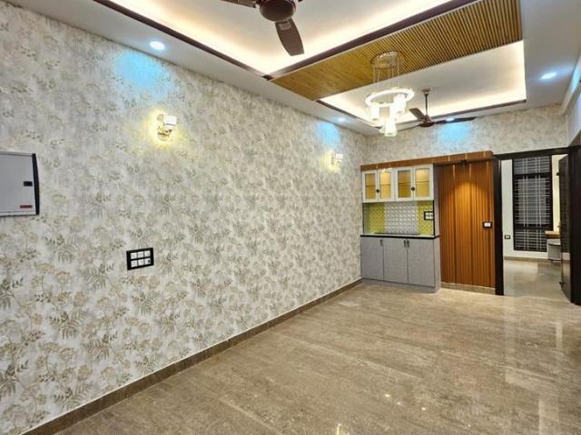 2 BHK Apartment in Vasundhara for resale Ghaziabad. The reference number is 20757129