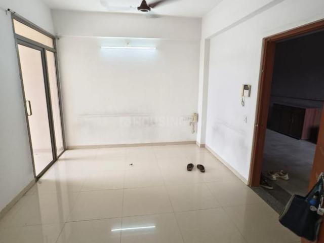 2 BHK Apartment in Vejalpur for rent Ahmedabad. The reference number is 20776345