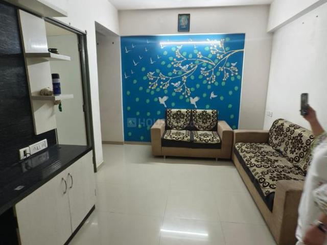 2 BHK Apartment in Vejalpur for rent Ahmedabad. The reference number is 20956994
