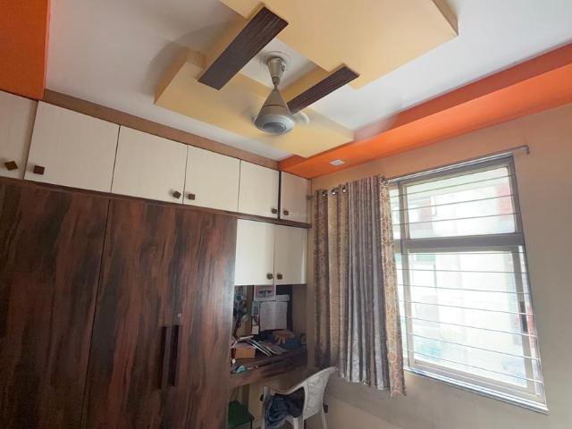 2 BHK Apartment in Vejalpur for resale Ahmedabad. The reference number is 21300457