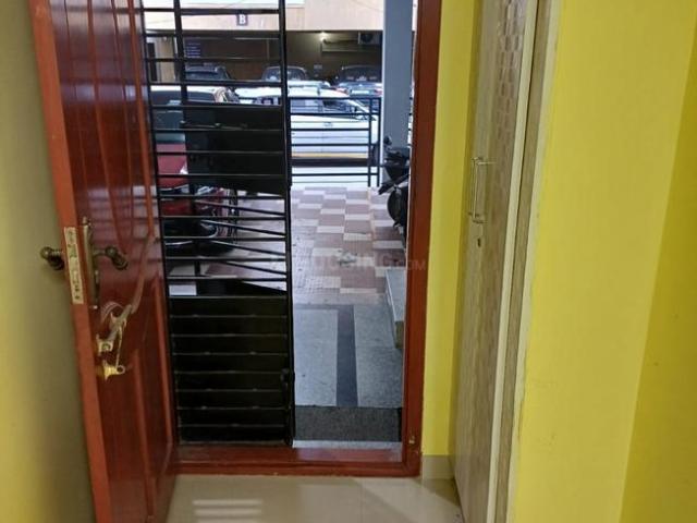 2 BHK Apartment in Velachery for rent Chennai. The reference number is 16787875