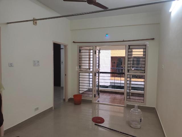 2 BHK Apartment in Velachery for rent Chennai. The reference number is 19920971