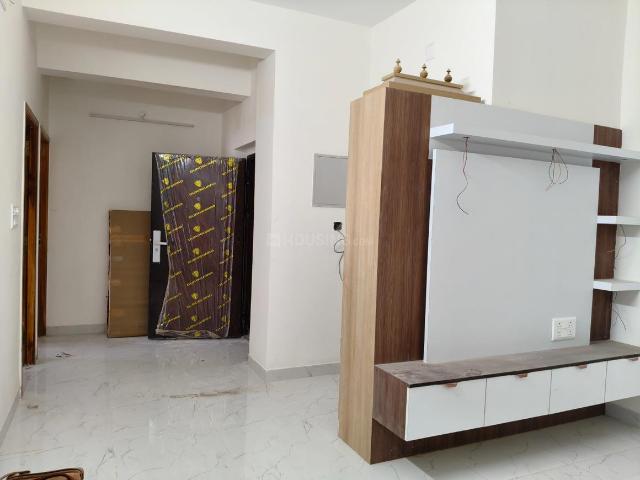 2 BHK Apartment in Velachery for rent Chennai. The reference number is 20961124