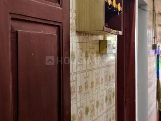 2 BHK Apartment in Velachery for rent Chennai. The reference number is 21256604