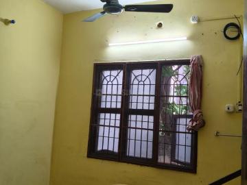 2 BHK Apartment in Velachery for resale Chennai. The reference number is 20532361