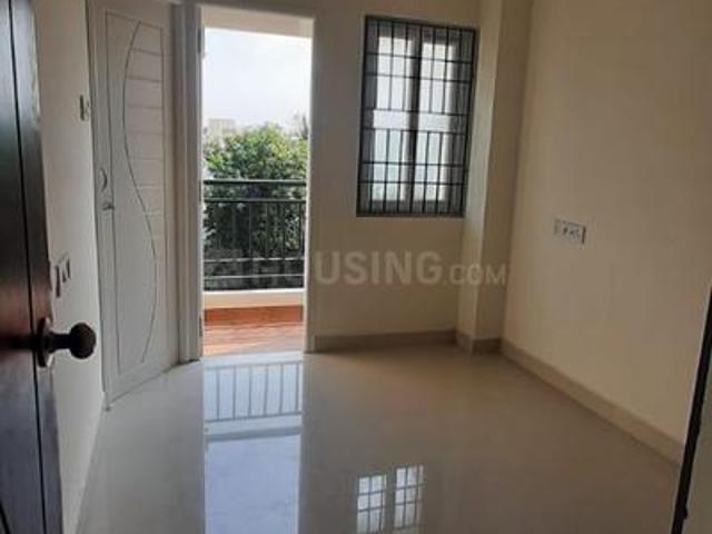 2 BHK Apartment in Velachery for resale Chennai. The reference number is 21043238