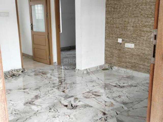2 BHK Apartment in Vennala for rent Kochi. The reference number is 19294520