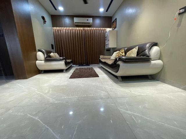 2 BHK Apartment in Vesu for rent Surat. The reference number is 14363979