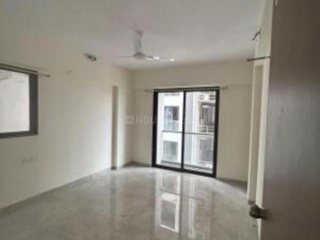2 BHK Apartment in Vesu for rent Surat. The reference number is 20803845