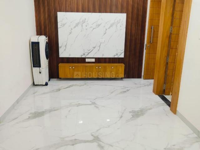 2 BHK Apartment in Vijay Nagar for rent Indore. The reference number is 20707604