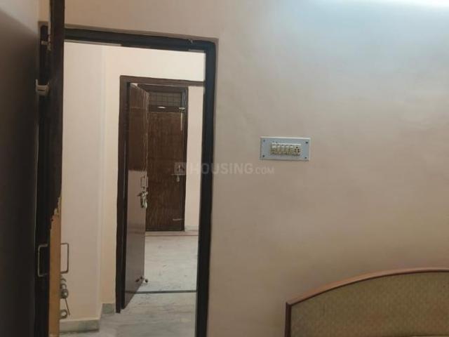 2 BHK Apartment in Vikas Nagar for rent Lucknow. The reference number is 20318069