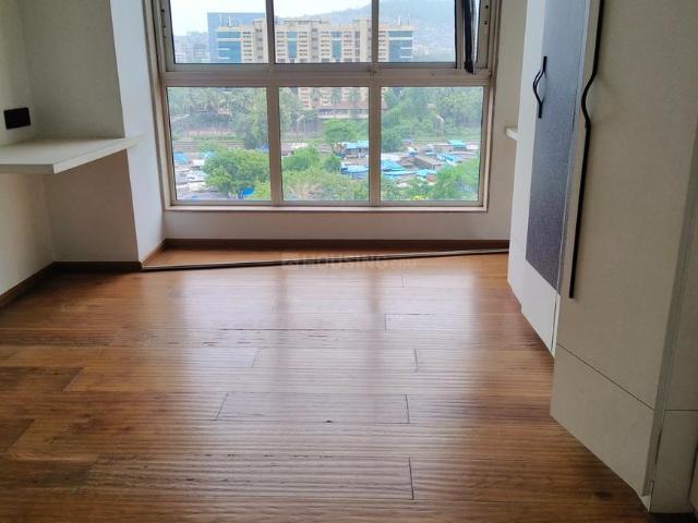 2 BHK Apartment in Vikhroli East for rent Mumbai. The reference number is 20437168