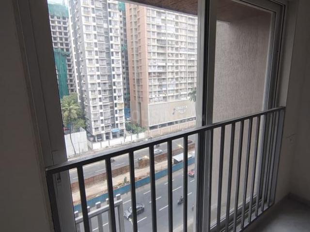 2 BHK Apartment in Vikhroli East for rent Mumbai. The reference number is 21015169