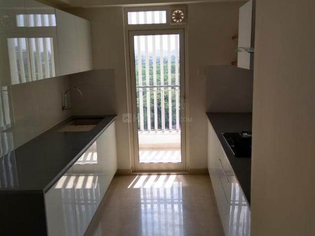 2 BHK Apartment in Vikhroli East for rent Mumbai. The reference number is 21029917