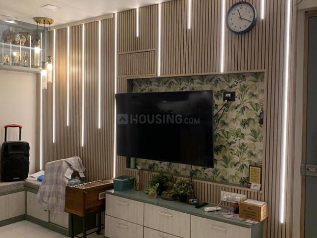 2 BHK Apartment in Vikhroli East for rent Mumbai. The reference number is 21136259