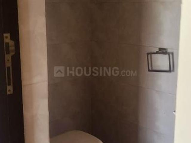 2 BHK Apartment in Vikhroli East for resale Mumbai. The reference number is 8014233