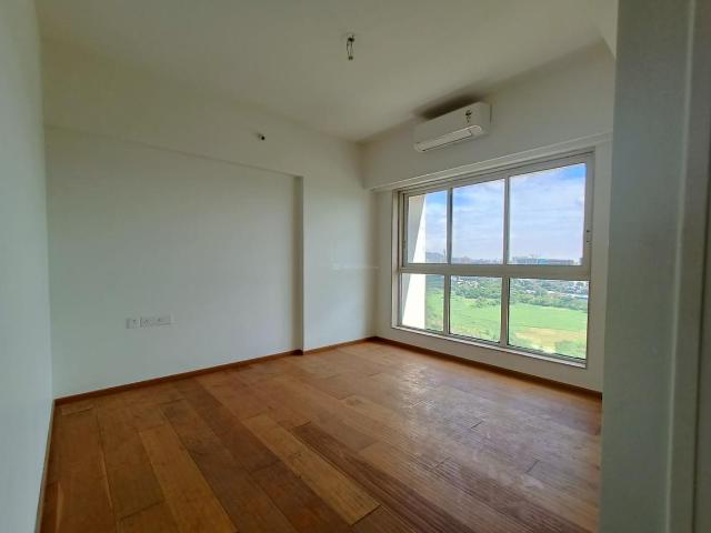 2 BHK Apartment in Vikhroli East for resale Mumbai. The reference number is 9431355