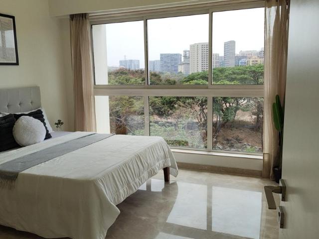 2 BHK Apartment in Vikhroli East for resale Mumbai. The reference number is 19878011
