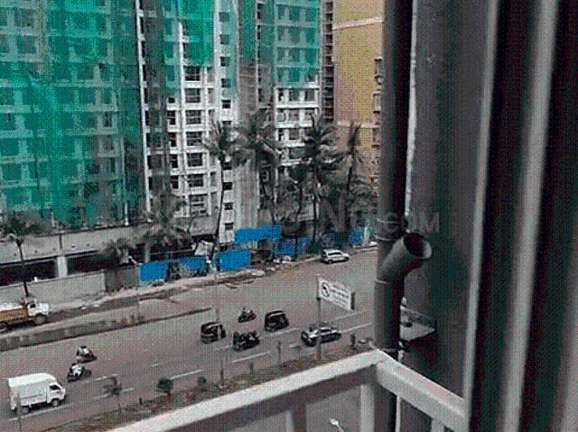 2 BHK Apartment in Vikhroli East for resale Mumbai. The reference number is 20378135