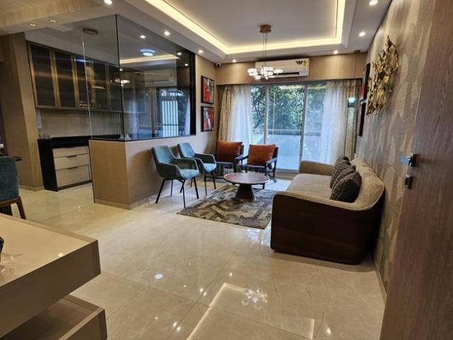 2 BHK Apartment in Vikhroli East for resale Mumbai. The reference number is 20959023