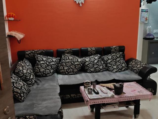 2 BHK Apartment in Vikhroli East for resale Mumbai. The reference number is 21030121