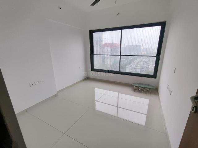 2 BHK Apartment in Vikhroli West for rent Mumbai. The reference number is 20743386