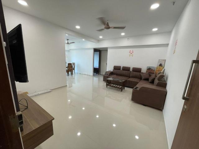 2 BHK Apartment in Vikhroli West for rent Mumbai. The reference number is 20822851