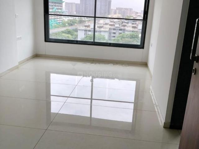 2 BHK Apartment in Vikhroli West for rent Mumbai. The reference number is 21163073