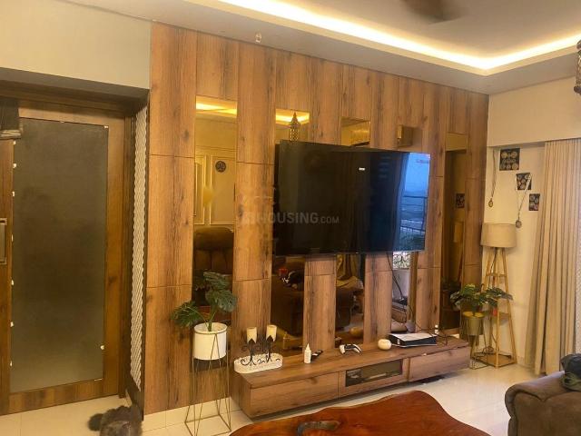 2 BHK Apartment in Vikhroli West for resale Mumbai. The reference number is 20729924