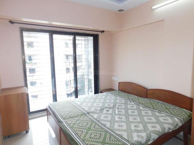 2 BHK Apartment in Vile Parle West for rent Mumbai. The reference number is 20088198