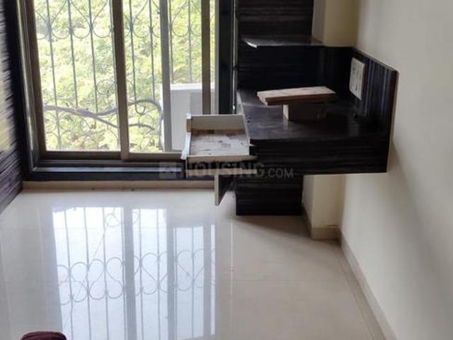 2 BHK Apartment in Vile Parle West for rent Mumbai. The reference number is 20935970