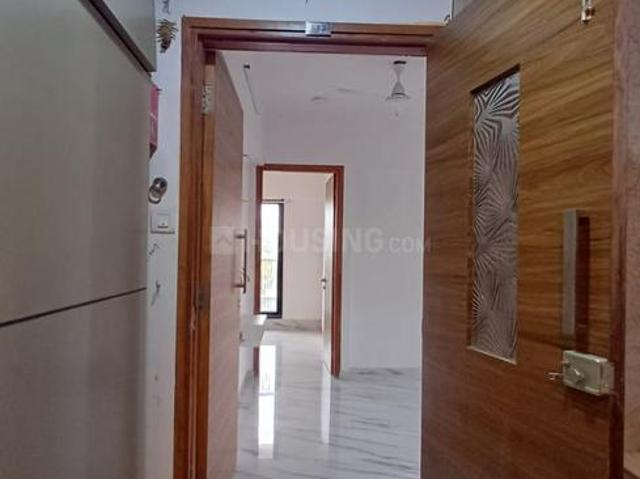 2 BHK Apartment in Vile Parle West for rent Mumbai. The reference number is 21207197