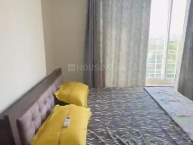 2 BHK Apartment in Vile Parle West for resale Mumbai. The reference number is 21100970