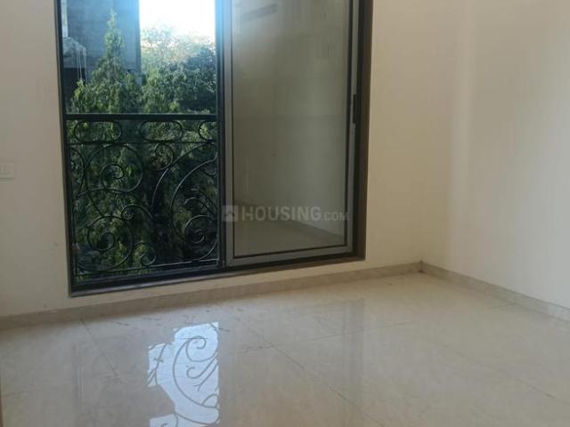 2 BHK Apartment in Vile Parle West for resale Mumbai. The reference number is 19621289