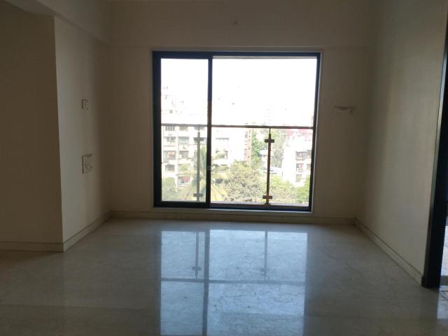 2 BHK Apartment in Vile Parle East for rent Mumbai. The reference number is 10598917