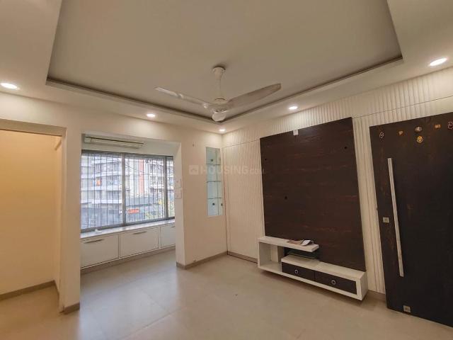 2 BHK Apartment in Vile Parle East for rent Mumbai. The reference number is 17106964